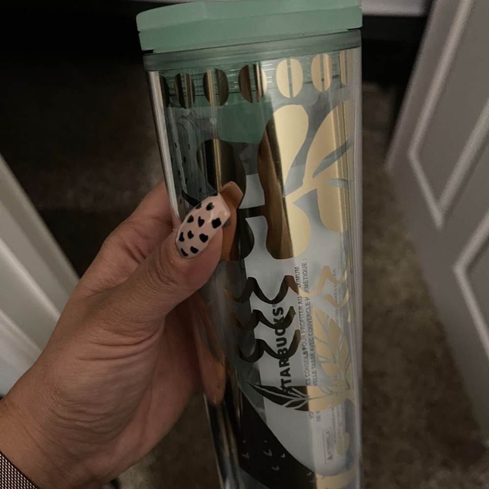 Starbucks cup- HOT